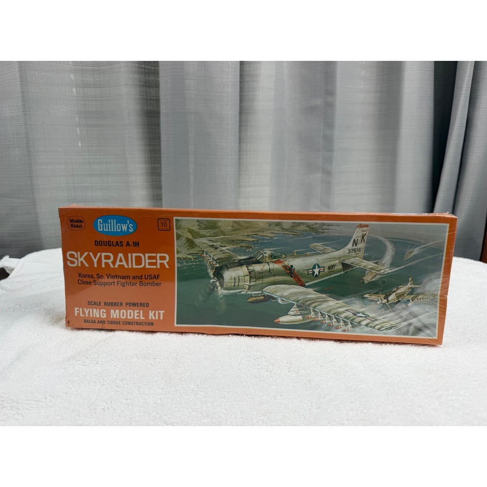 Guillows Douglas A-1H Skyraider Flying Model Kit 904 Balsa Wood and Tissue